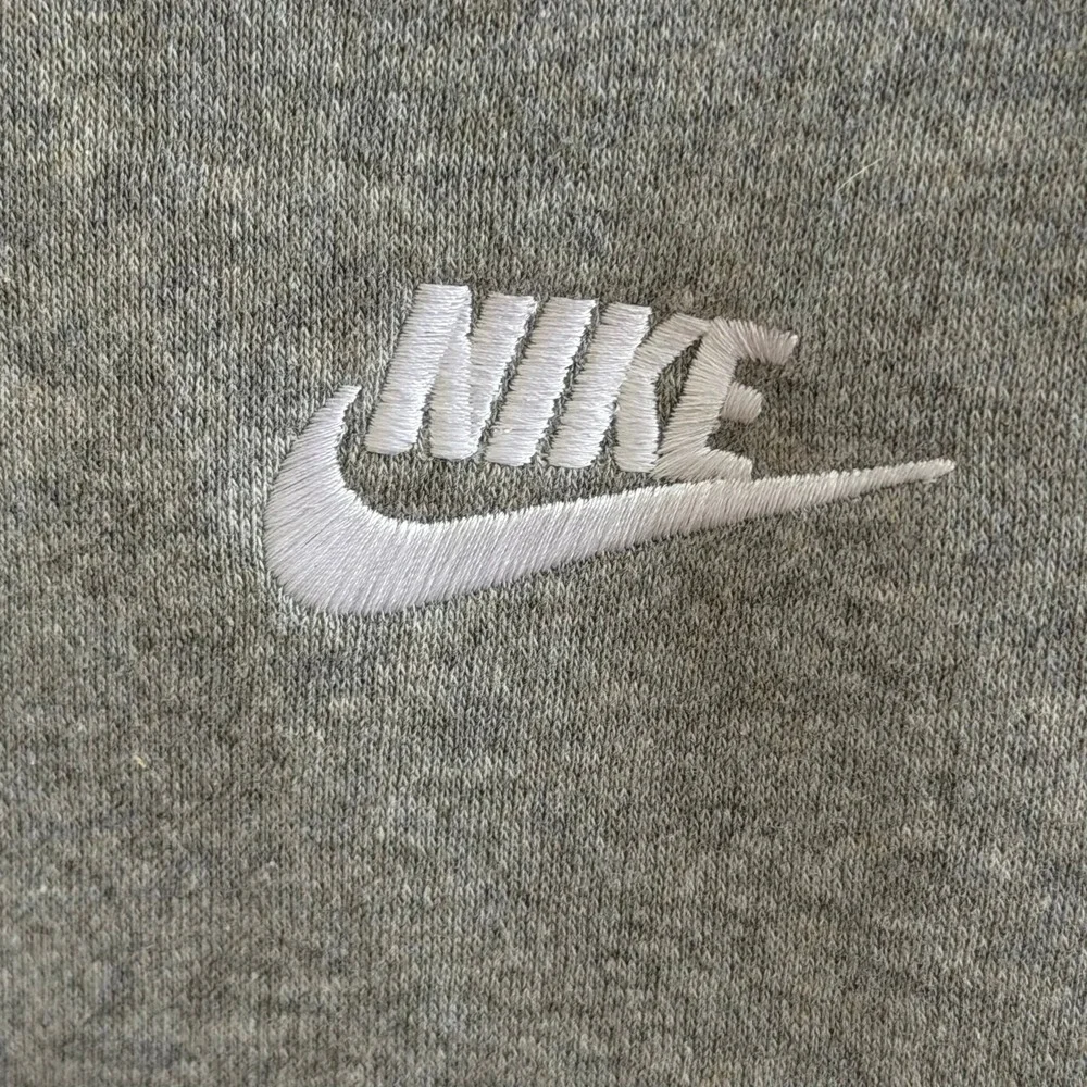 Nike finish secure features